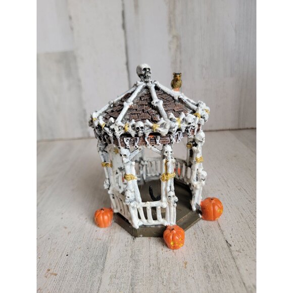 Lemax skeleton gazebo spooky town Halloween Village accessory - Picture 3 of 7